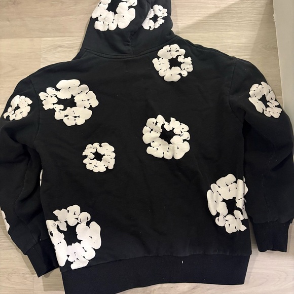 Black and White Floral Men's Sweater - Picture 5 of 5